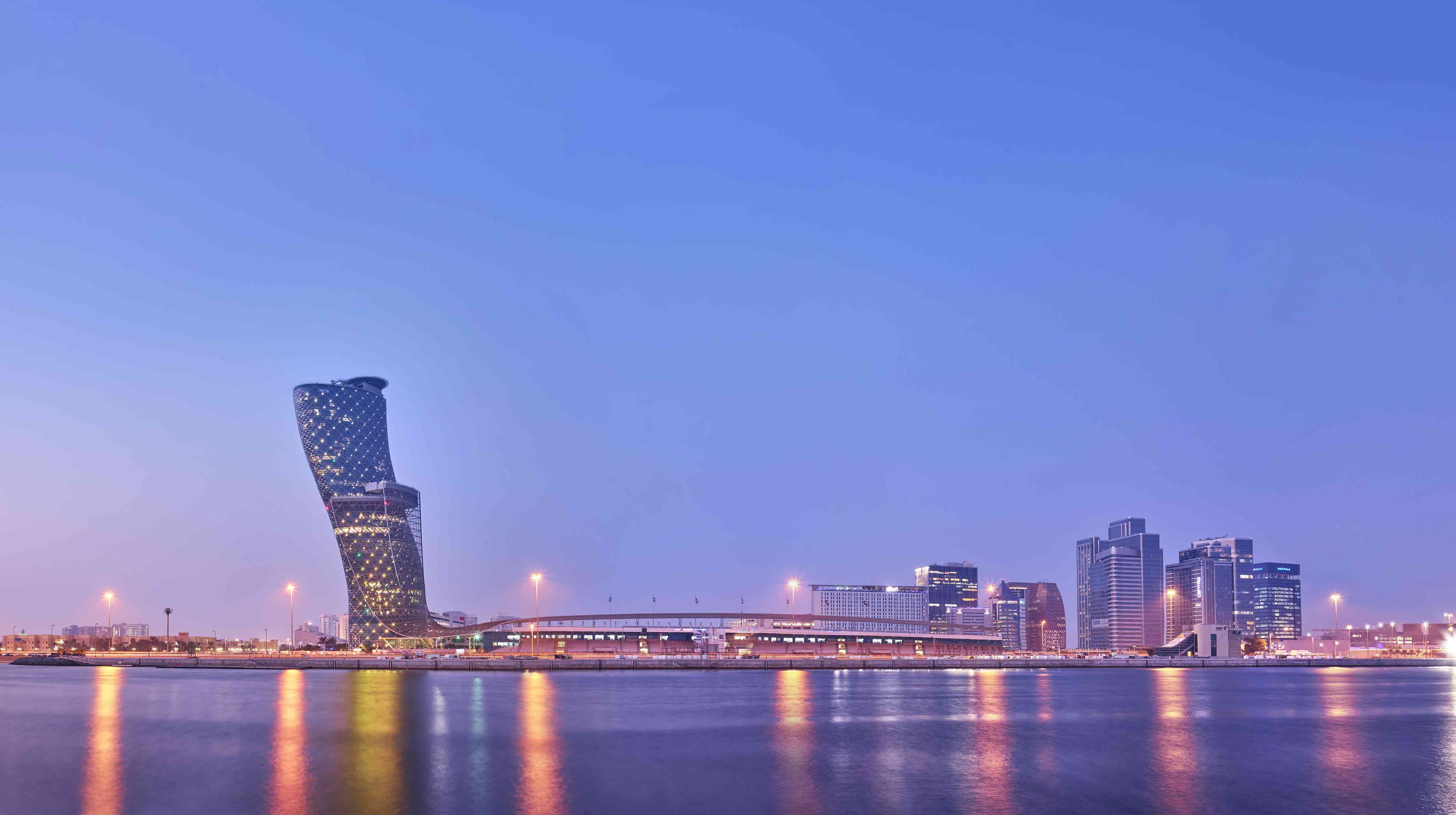 Andaz Capital Gate Hotel Abu Dhabi 